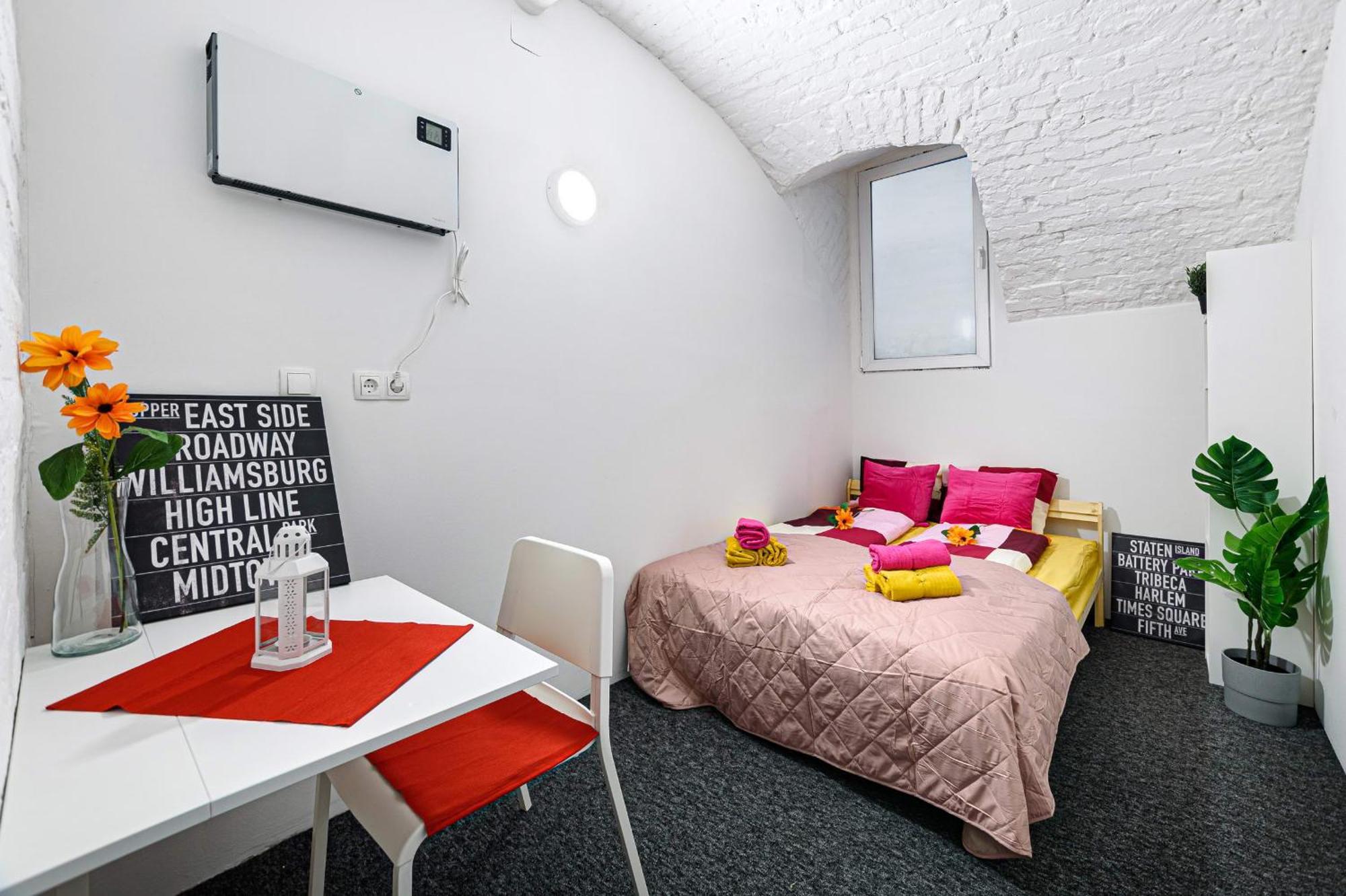 Muranyi 50 City Rooms Будапеща Екстериор снимка