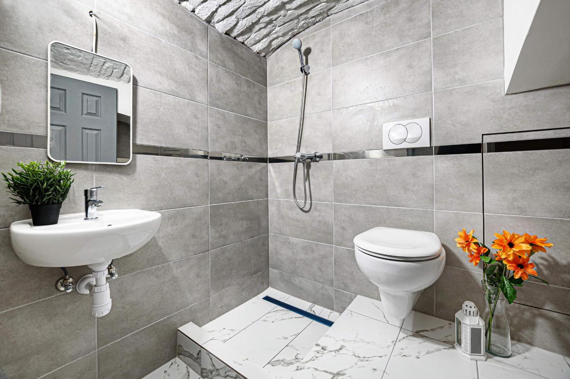 Muranyi 50 City Rooms Будапеща Екстериор снимка